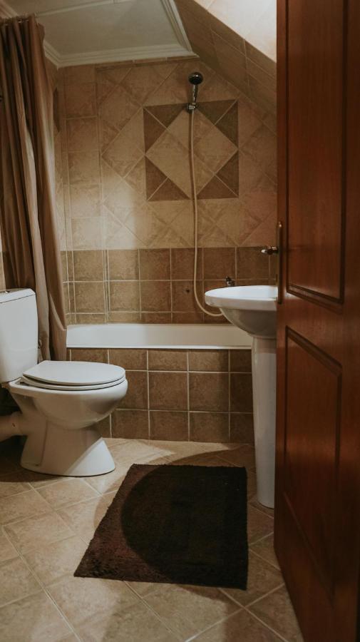 Mezonetes Helmos Apartment Ano Lousoi ภายนอก รูปภาพ